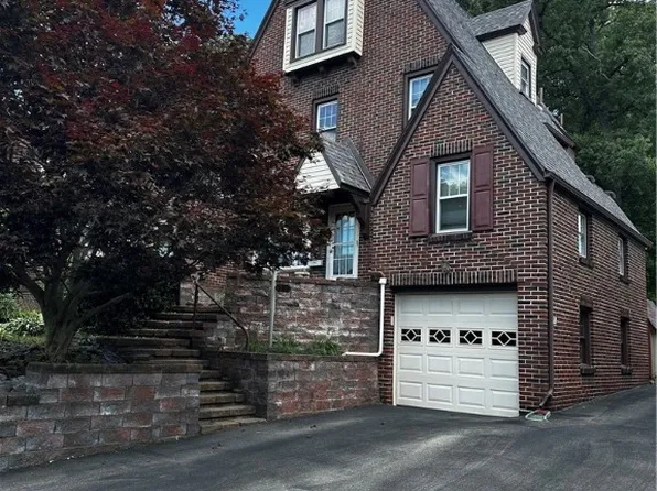 290 N Myers Ave, Sharon, PA 16146