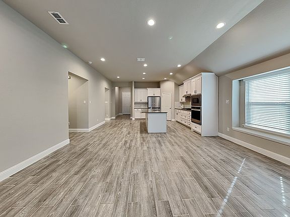 5th image of 14828 Chipwood Dr