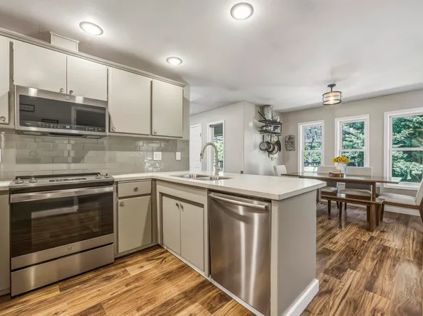 101 S Sherman Pl, Kennewick, WA 99336