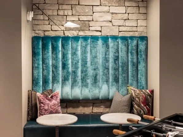 888 Main Street image 17 of 39