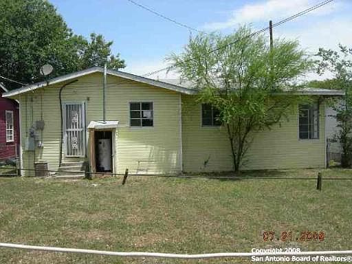 2nd image of 1010 POINSETTIA ST