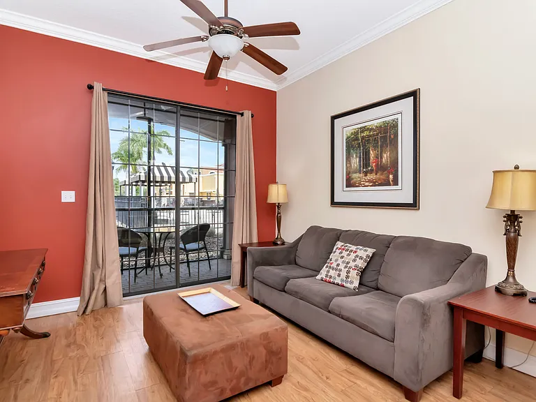 13941 Clubhouse Dr — Photo 8