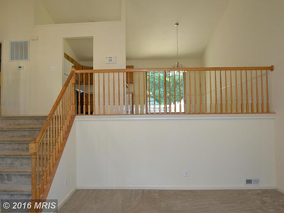 4th image of 7215 Pullen Dr
