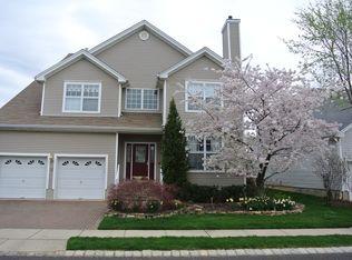 12 Muirfield Blvd, Monroe Township, NJ 08831
