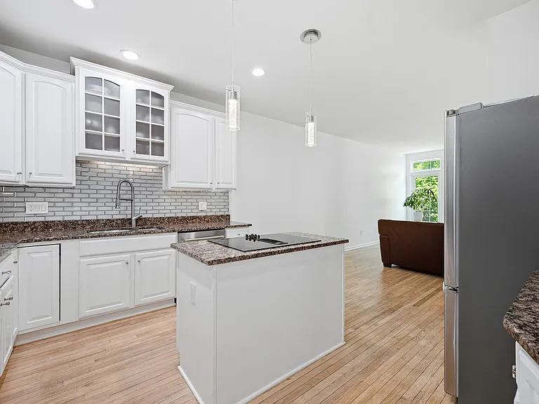 8727 Talbott Farm Dr — Photo 10