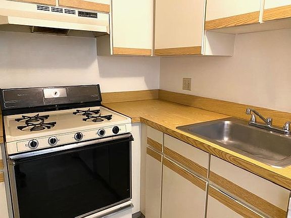 4th image of 24 Kenmar Dr Unit 237