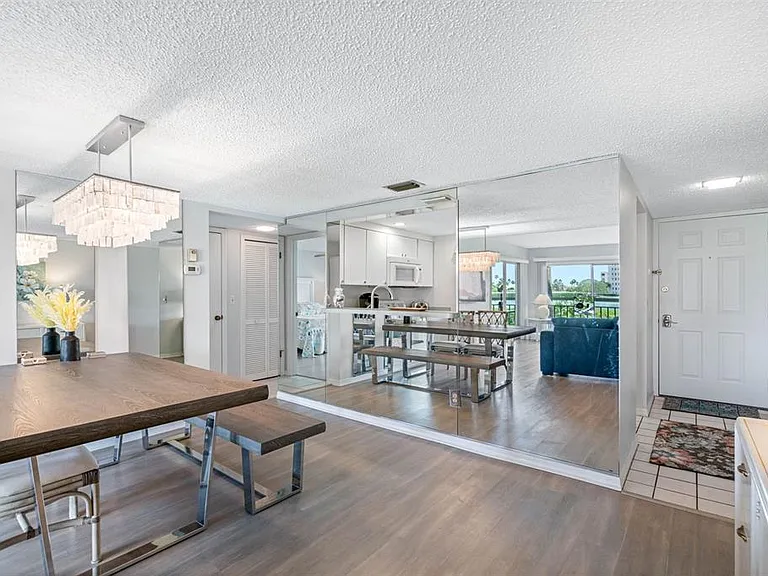 7871 Sailboat Key Blvd S #106 — Photo 10