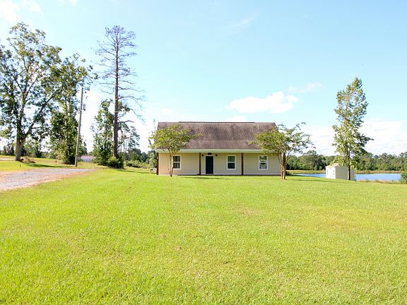 2nd image of 270 Dogwood Ln