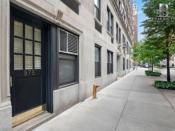 4th image of 975 Park Ave APT 1CD