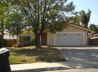 219 Laurelwood Ct, Lake Elsinore, CA 92530
