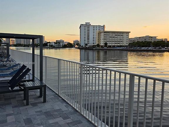 3rd image of 1833 S Ocean Dr APT 809