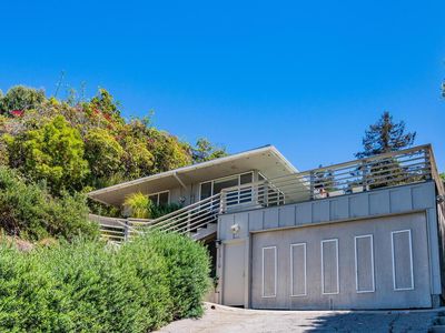 1310 Goucher St, Pacific Palisades, CA, 90272