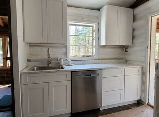 138 Bearfort Rd, West Milford, NJ 07480
