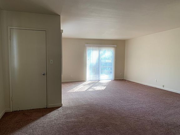5th image of 1162 Erin Way