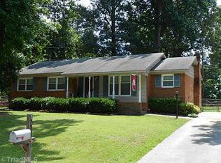 2511 Denver Dr, Greensboro, NC 27406