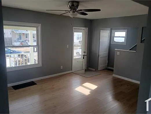 844 Utah St — Photo 9