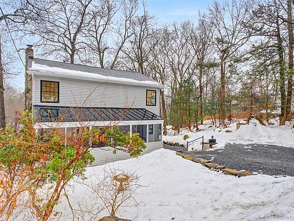 3rd image of 16 Cold Spring Road