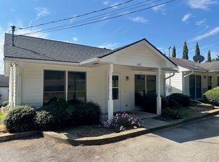 1422 Rosedale St, Toccoa, GA 30577