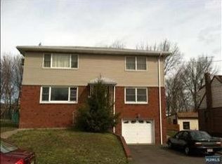 51 Chamberlain Ave, Elmwood Park, NJ 07407