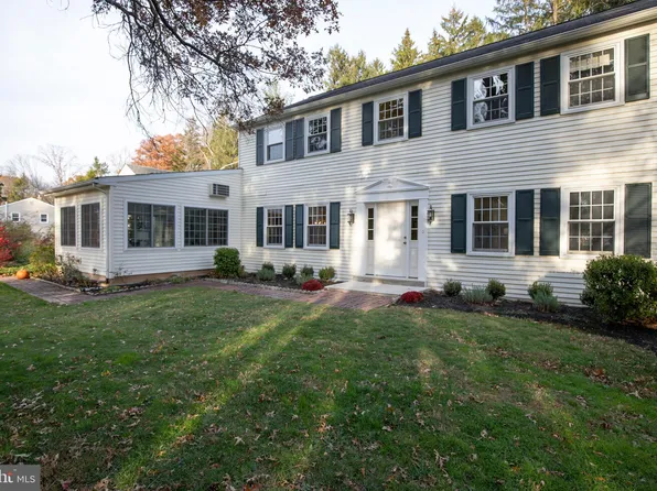 153 Ash Way, Doylestown, PA 18901