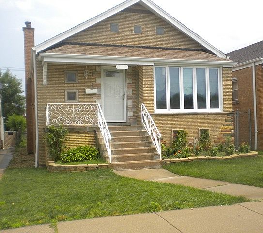 1st image of 6209 S Melvina Ave
