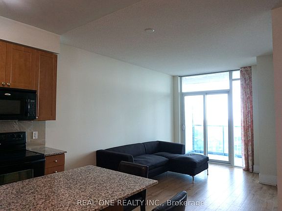 4th image of 330 Burnhamthorpe Rd W #2801