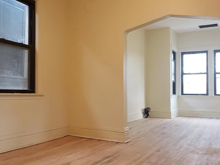 8218 S Muskegon Ave #2 — Photo 7
