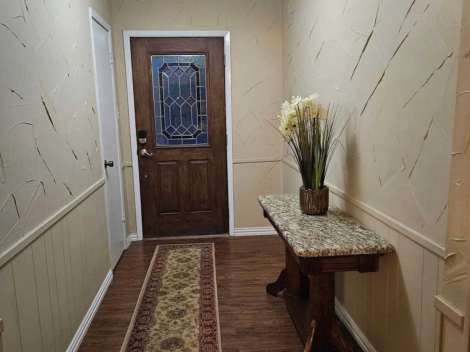 332 Cheyenne Trl — Photo 2