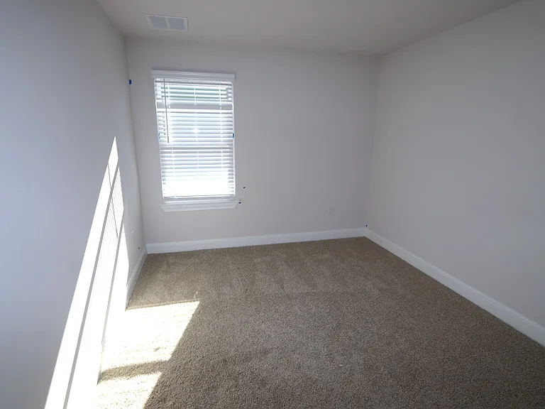 15504 Ellinger Dr — Photo 13