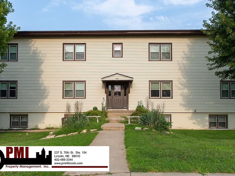 820 Juniper Ave