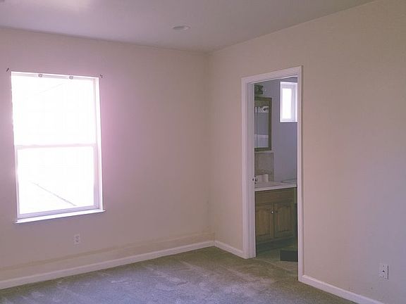 5th image of 610 Schwerin St