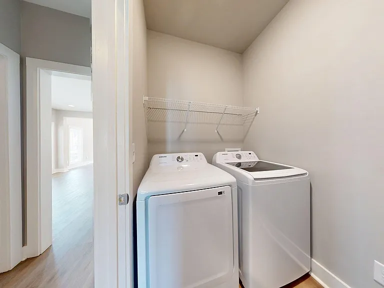 1263 Burrow Cir — Photo 5