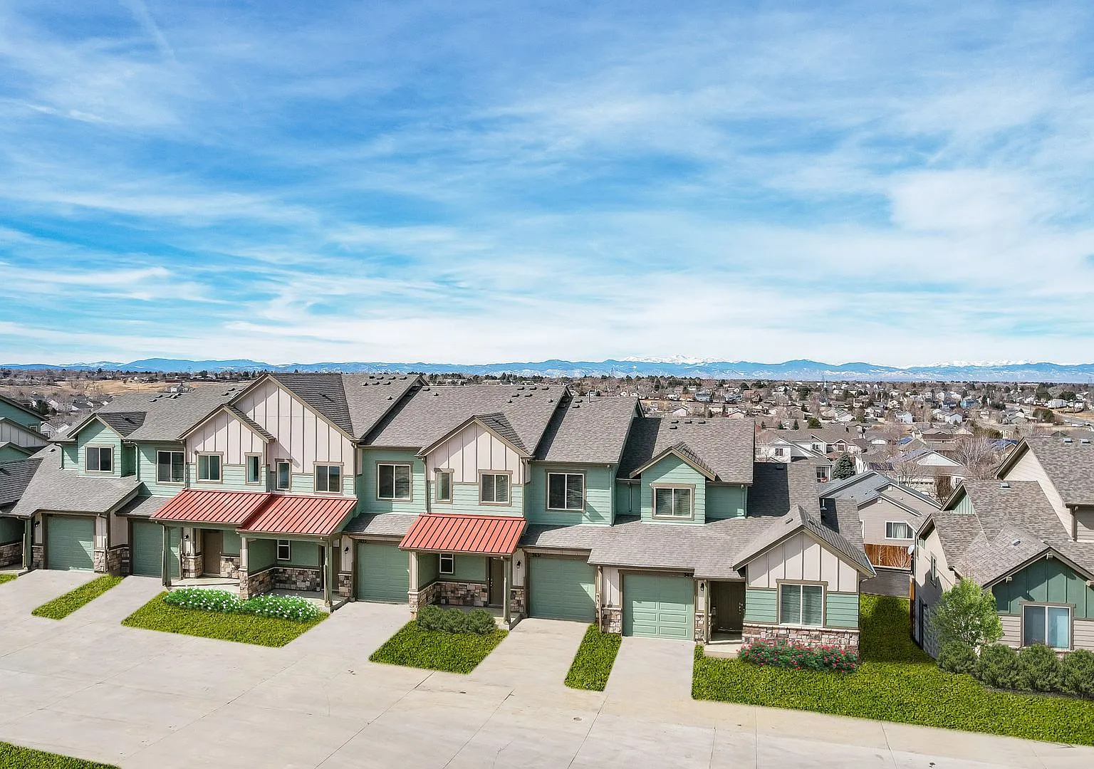 Peak at Painted Ridge Townhomes — Photo 1