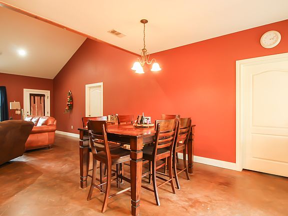 5th image of 2603 County Road 261
