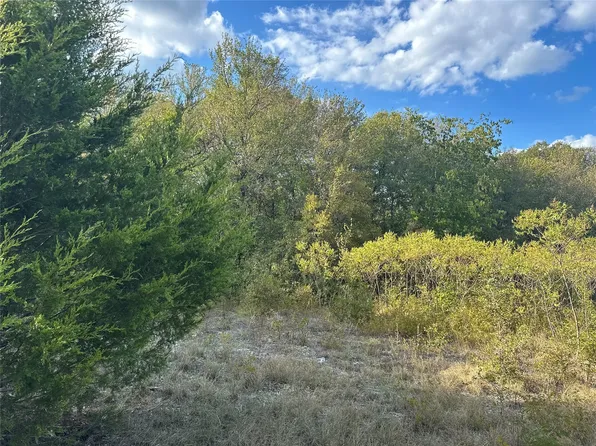 439 Cox Rd, Waxahachie, TX 75167
