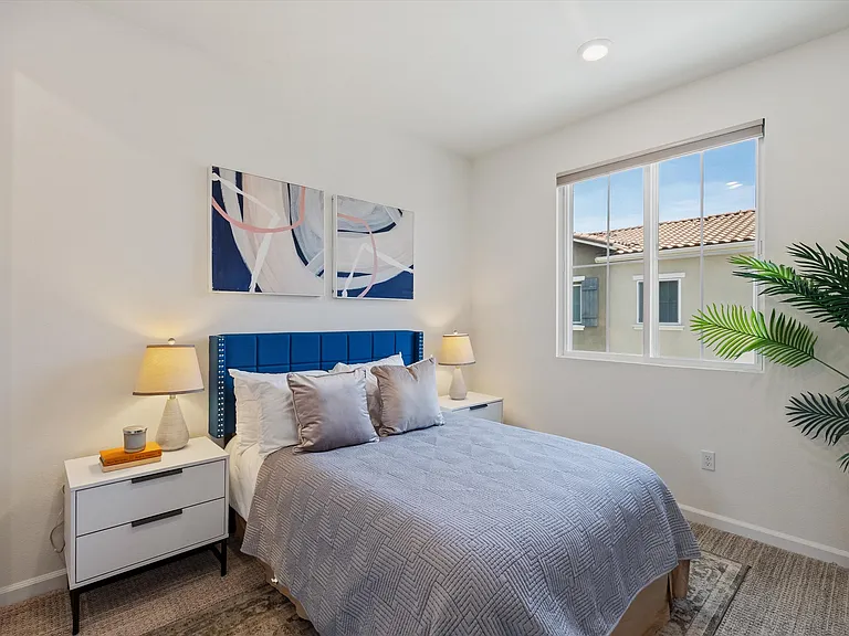 17981 Cantabria Ln — Photo 20