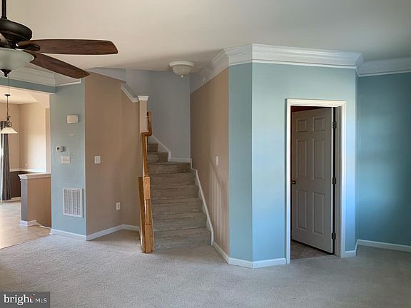 3rd image of 12473 Jackson Ave