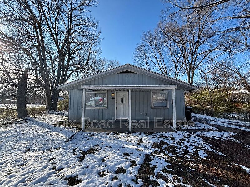 1st image of 3004 Finley St