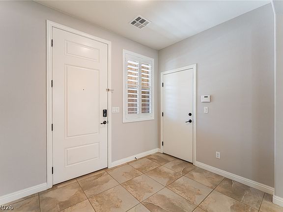 5th image of 10422 Hickory Bark Rd