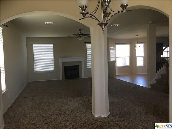 5th image of 2609 Black Orchid Dr