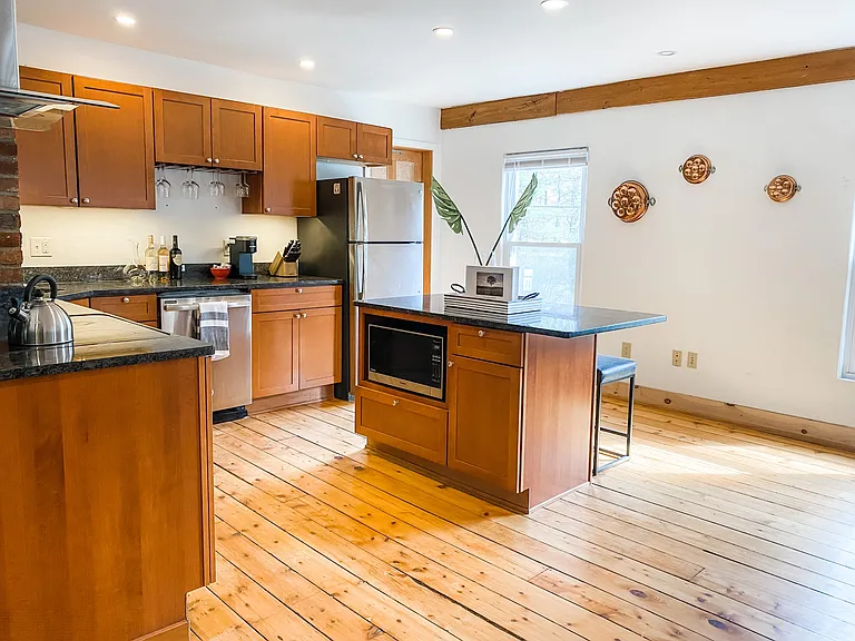 227 Egremont Plain Rd — Photo 1