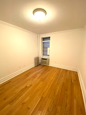 Rented by REAL New York | media 12