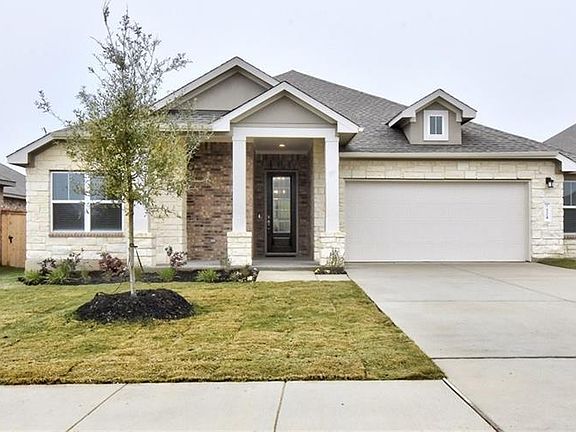 3rd image of 524 Academy Oaks Dr