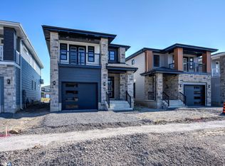 30 Walden Pond Dr, Loyalist, ON K7N 0E6