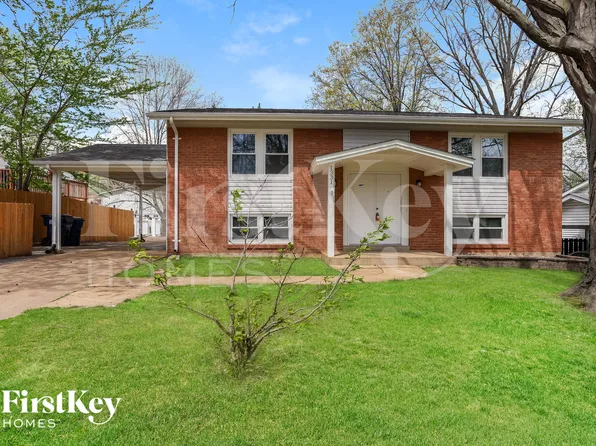 1331 Glenstone Dr, Maryland Heights, MO 63043