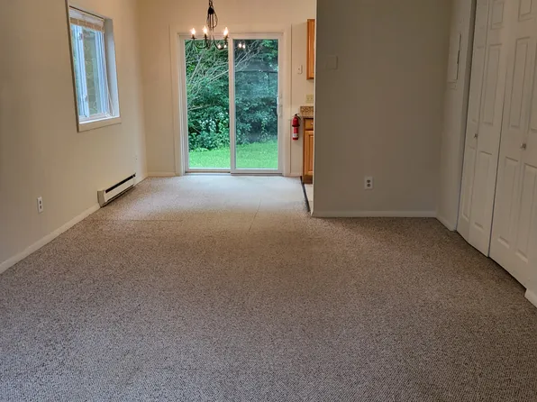 P2 Grandview Dr #P2, South Burlington, VT 05403