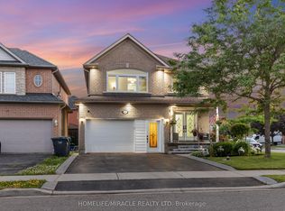 44 Newark Way, Brampton, ON L7A 2W8