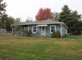 1702 Vernon St, Saint Joseph, MO 64504