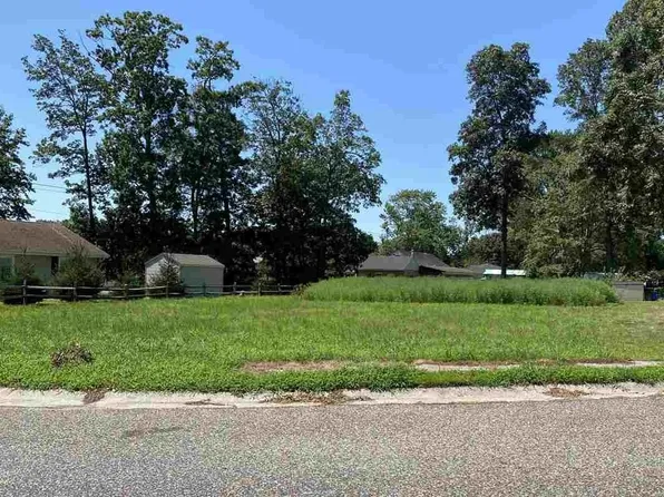 3 Sheriff Taylor Blvd, Cape May, NJ 08204