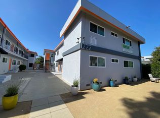 1222 W 37th Pl APT 3, Los Angeles, CA 90007